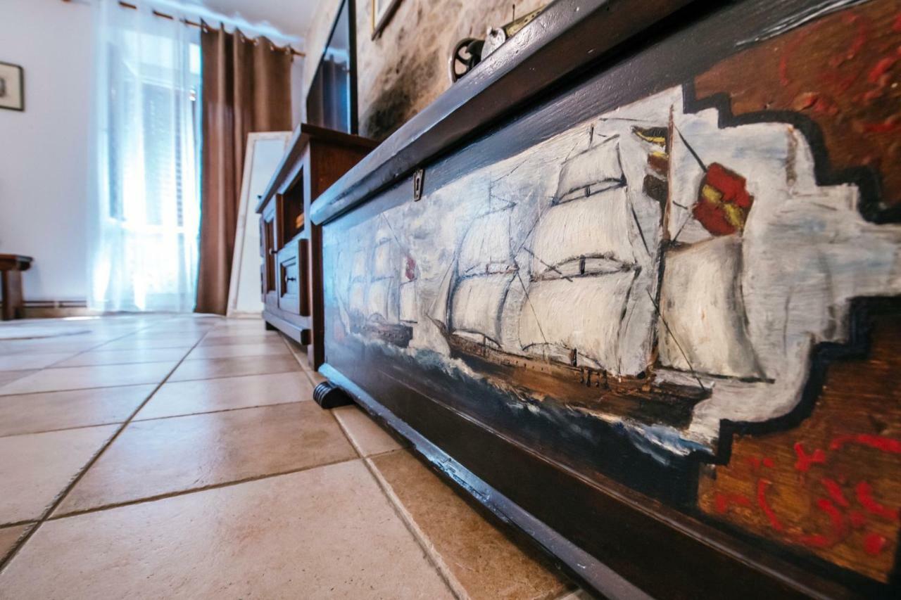 Heart Of Town Apartment Zadar Bagian luar foto